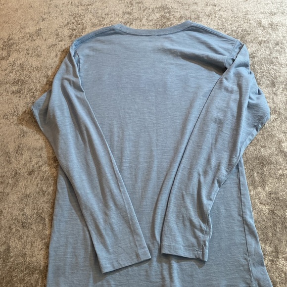 Artisans Placerville, CA unplug & unwind. Heathered blue size Small. {261} - Picture 4 of 8